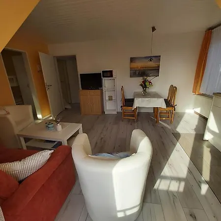 Haus Schwalbennest דירה *